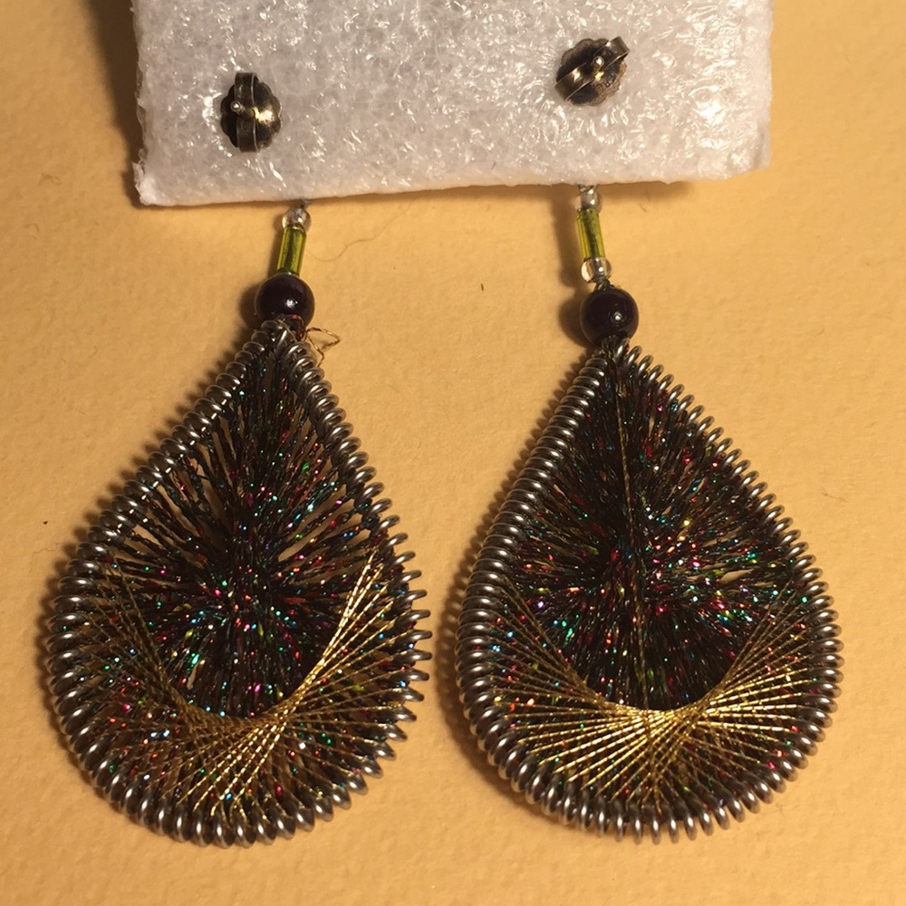 String Art Earrings - Picture 5 of 6